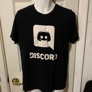 Men’s t shirt size M discord